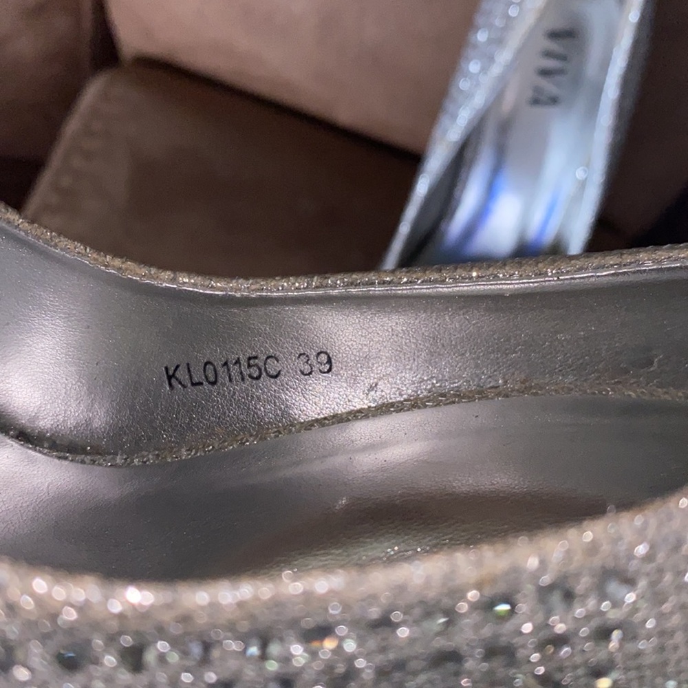 VIVA Rhinestones Heels - Picture 2 of 7
